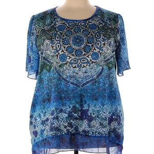 Woman's plus size 3X Catherine's shirt.